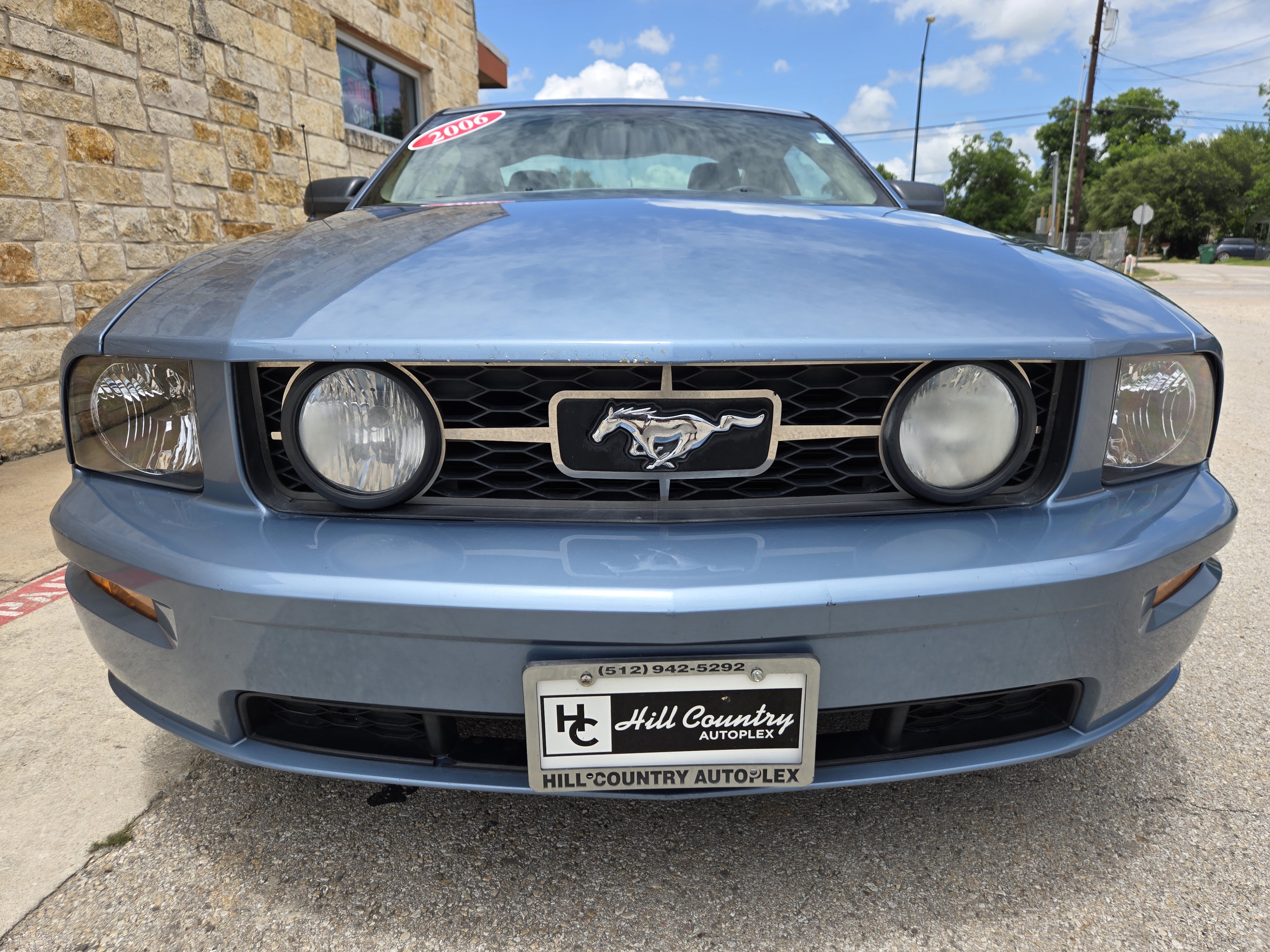 Used 2006 Ford Mustang GT RWD image 12