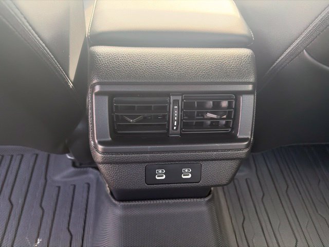 Used 2025 Honda Accord Sport image 15