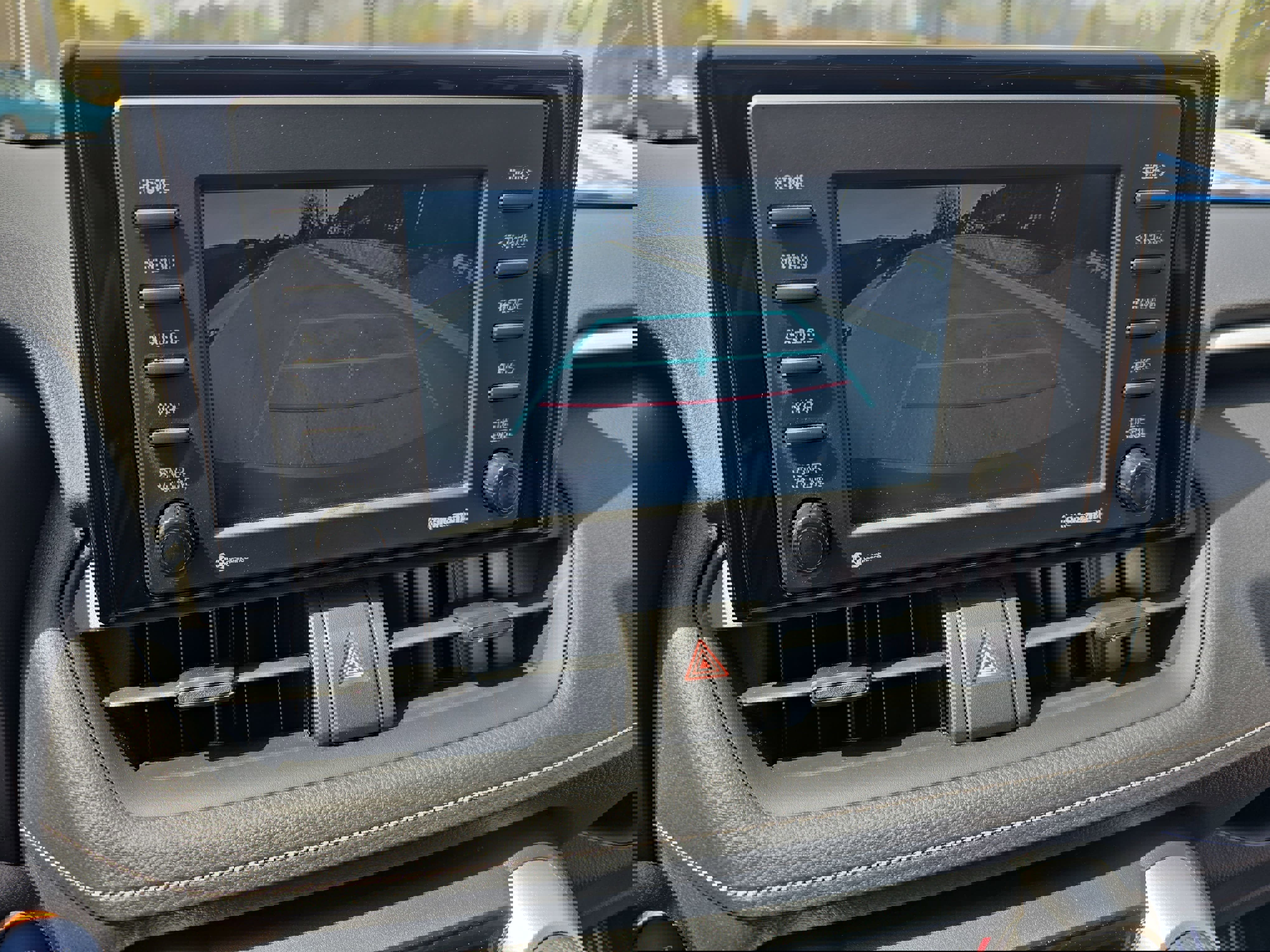 Used 2021 Toyota RAV4 XLE w/ Convenience Package image 25