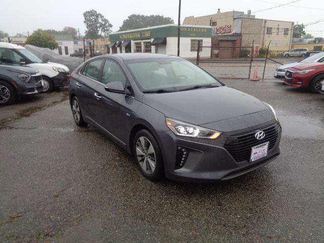 Used 2018 Hyundai Ioniq Limited image 11