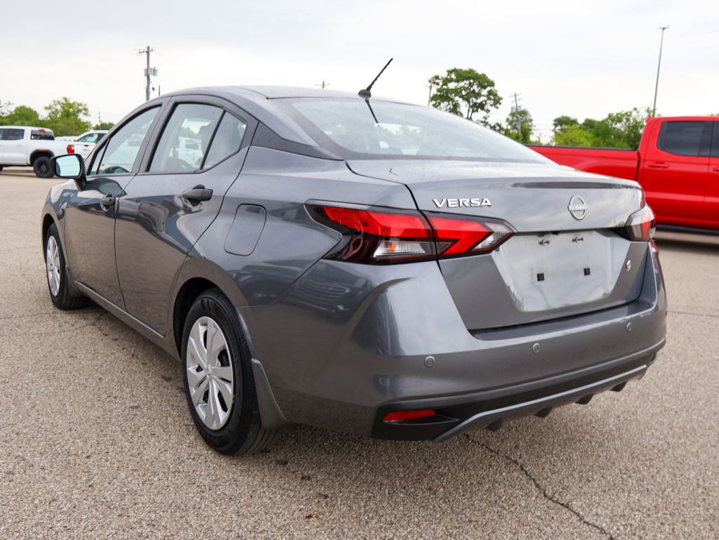 Used 2024 Nissan Versa S FWD image 19