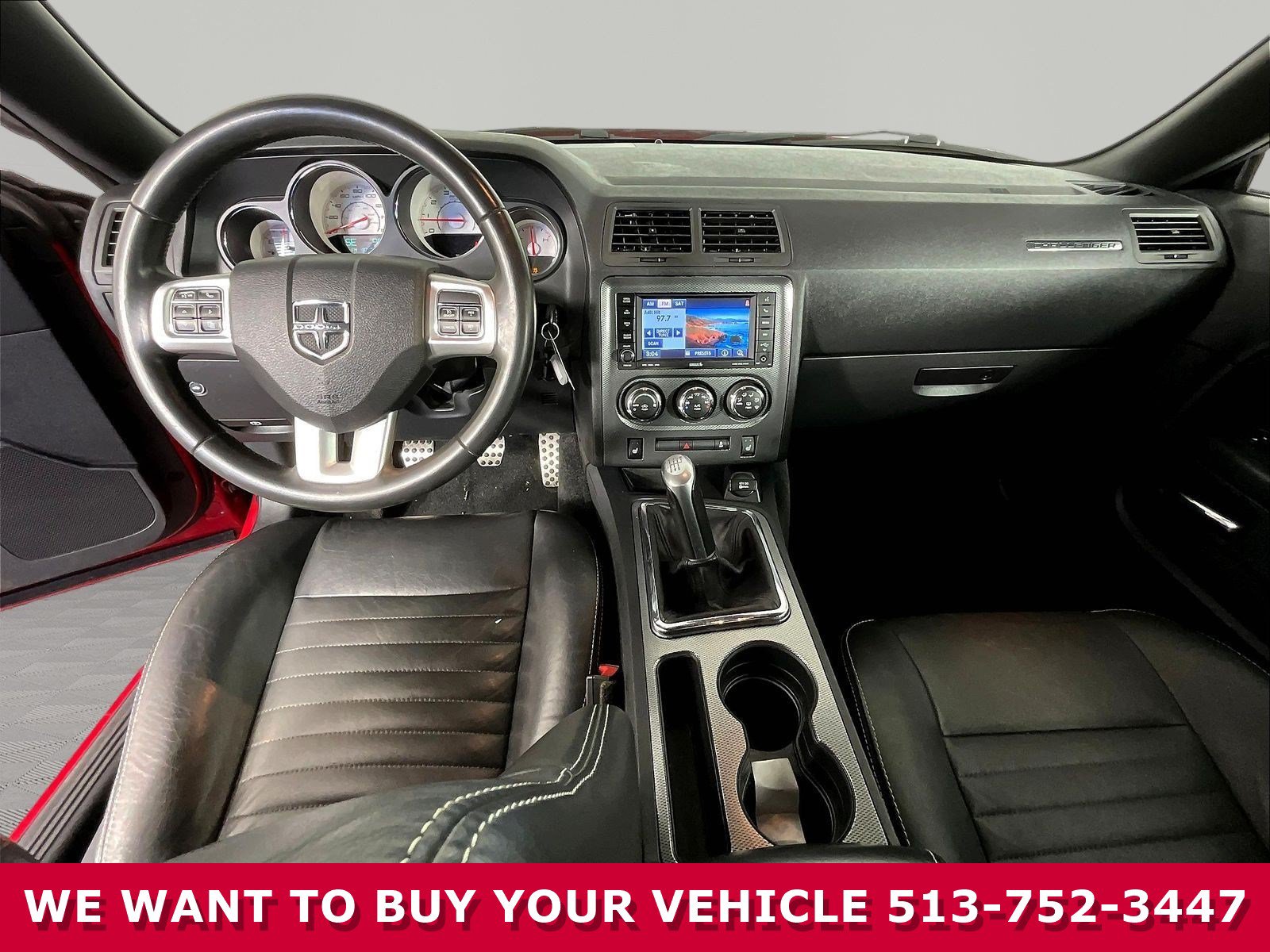 Used 2013 Dodge Challenger R/T RWD image 7