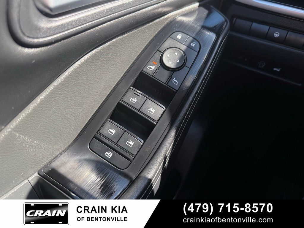 Used 2024 Nissan Rogue SV AWD/4WD image 11
