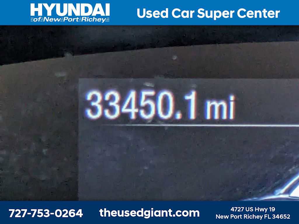 Used 2022 Ford Maverick XLT image 32