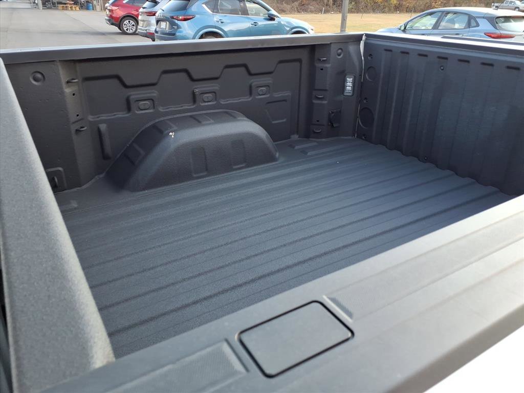 Used 2024 Chevrolet Silverado 1500 LTZ image 17