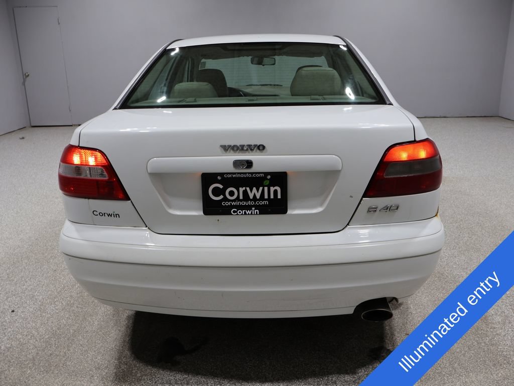 Used 2004 Volvo S40 FWD image 8