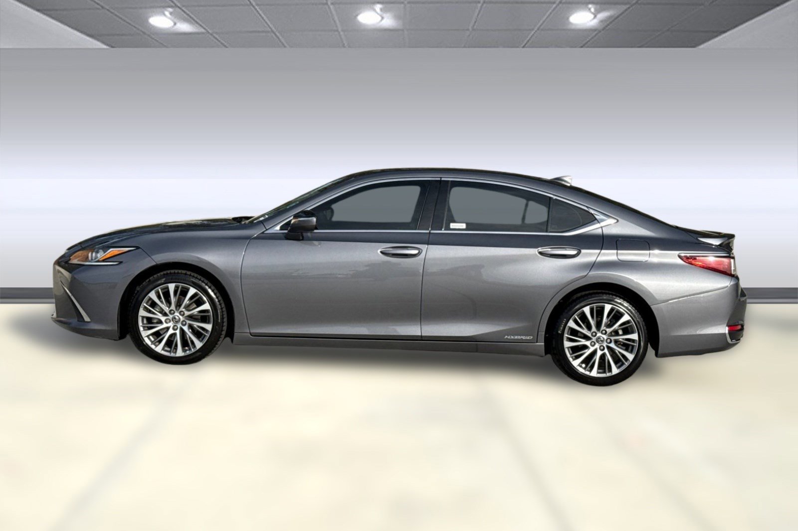 Used 2021 Lexus ES 300h w/ Premium Package image 2
