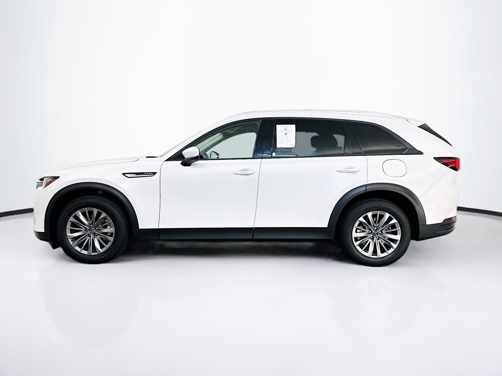 Used 2024 MAZDA CX-90 Plug-In Hybrid w/ Preferred AWD/4WD image 4