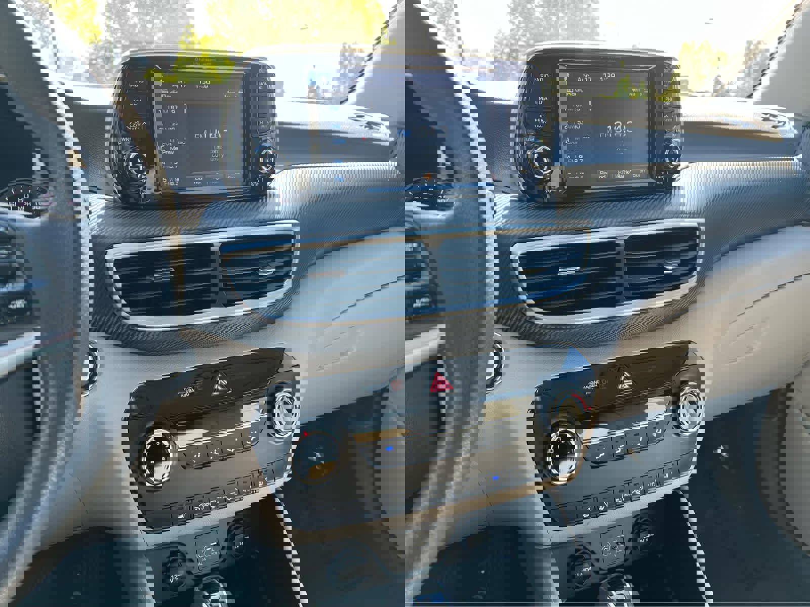 Used 2019 Hyundai Tucson Value AWD/4WD image 36