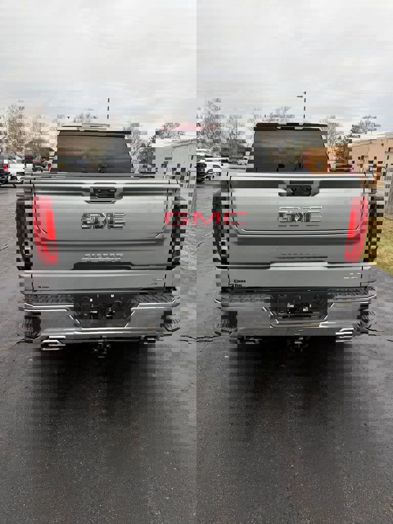 New 2026 GMC Sierra 1500 SLT w/ SLT Premium Package image 4