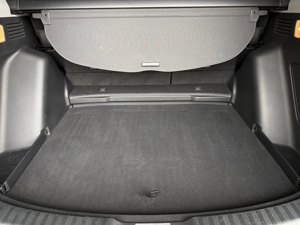 Used 2020 Honda CR-V Touring image 14