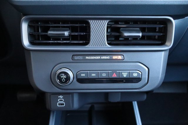 New 2025 Ford Maverick XL w/ Equipment Group 101A image 9