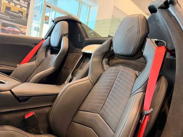 New 2027 Chevrolet Corvette Grand Sport w/ Z52 Sport Performance Package RWD image 8