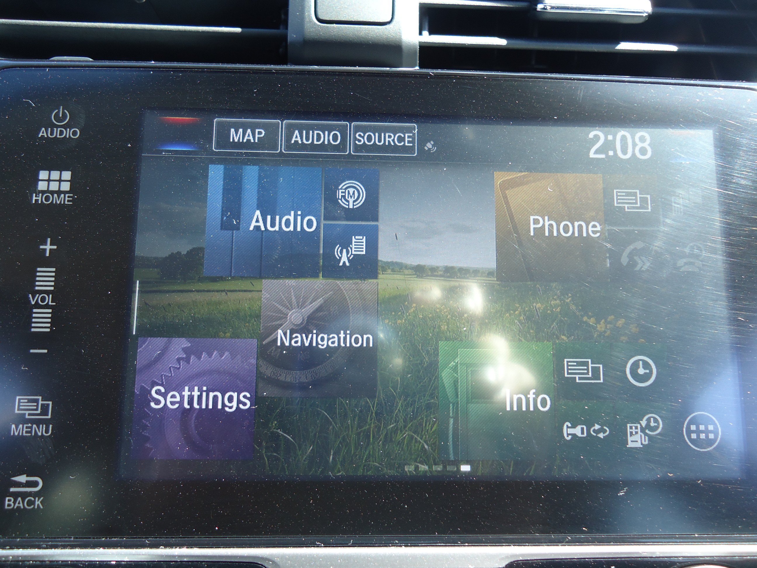 Used 2018 Honda Civic Touring image 16