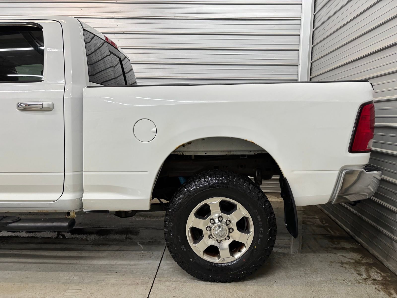Used 2017 RAM 2500 SLT image 5