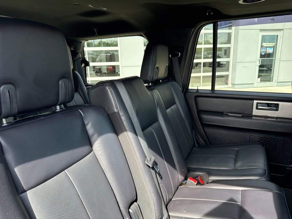 Used 2017 Ford Expedition Limited AWD/4WD image 39
