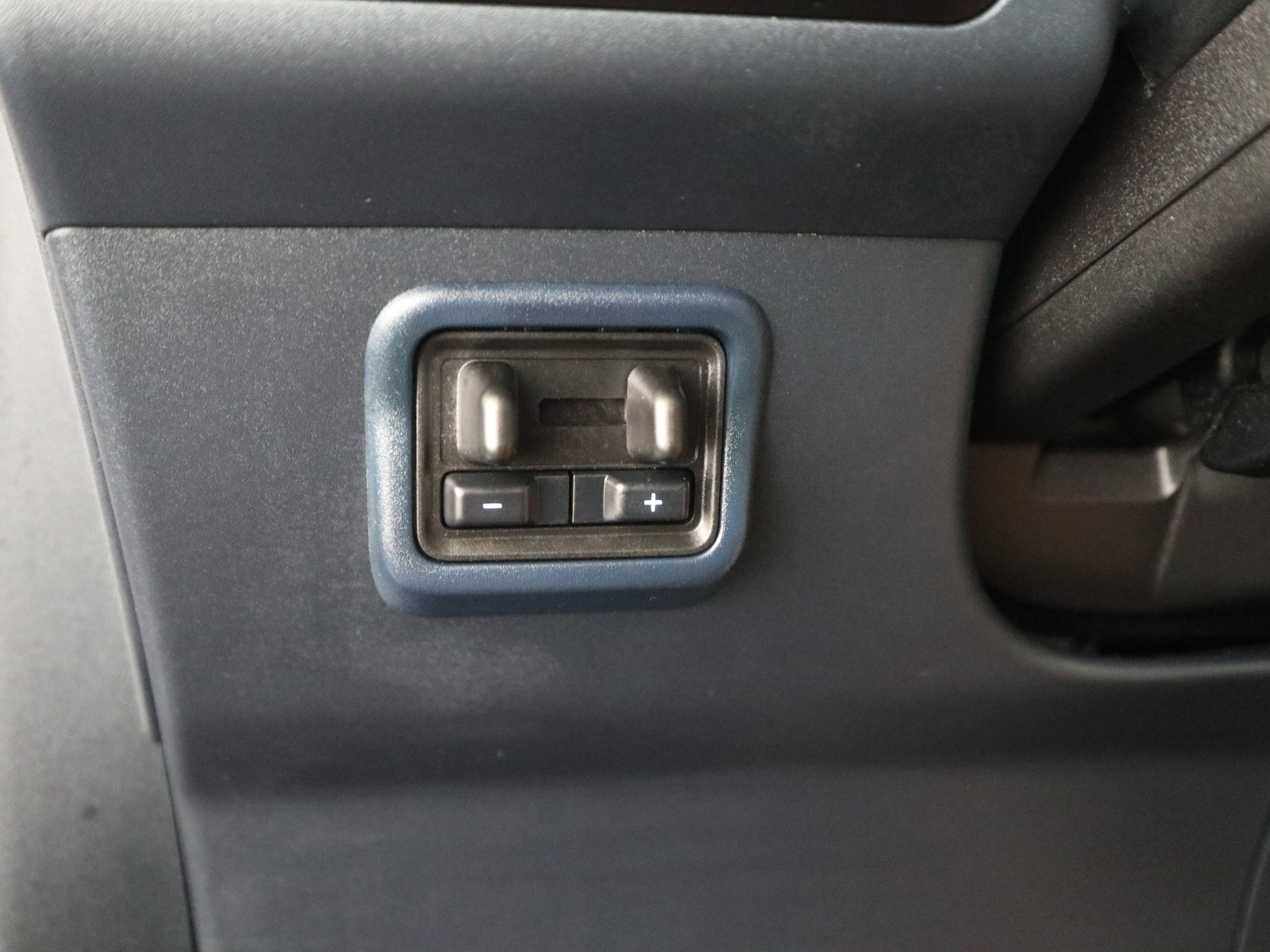 Used 2024 Ford Maverick Lariat w/ Black Appearance Package image 31