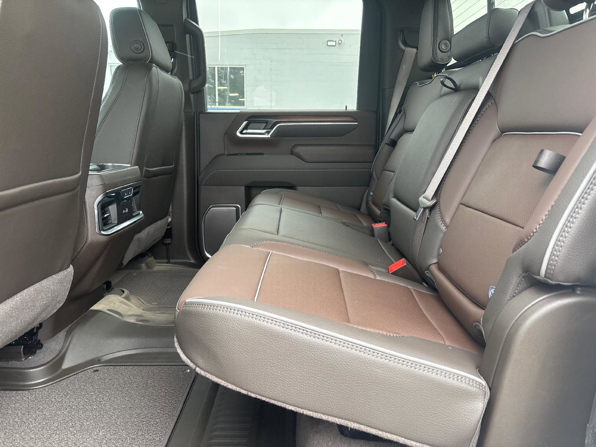 New 2026 GMC Sierra 3500 Denali w/ Technology Package image 34