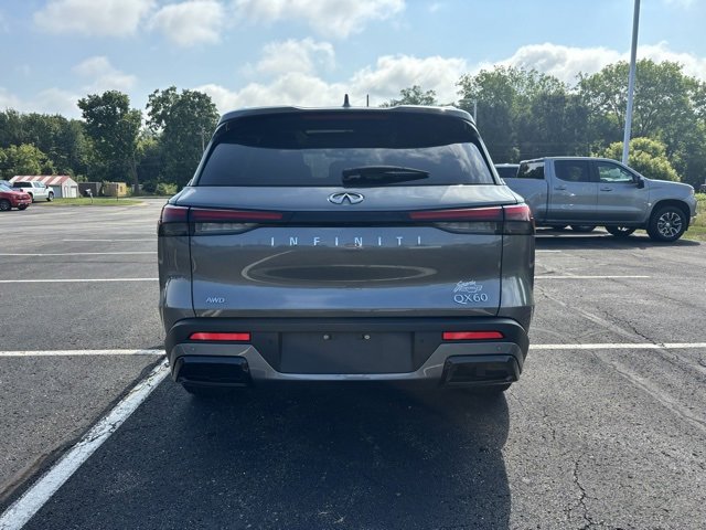 Used 2023 INFINITI QX60 Luxe image 4