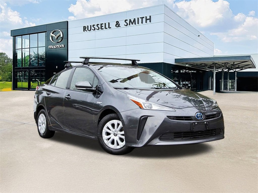 Used 2020 Toyota Prius image 1