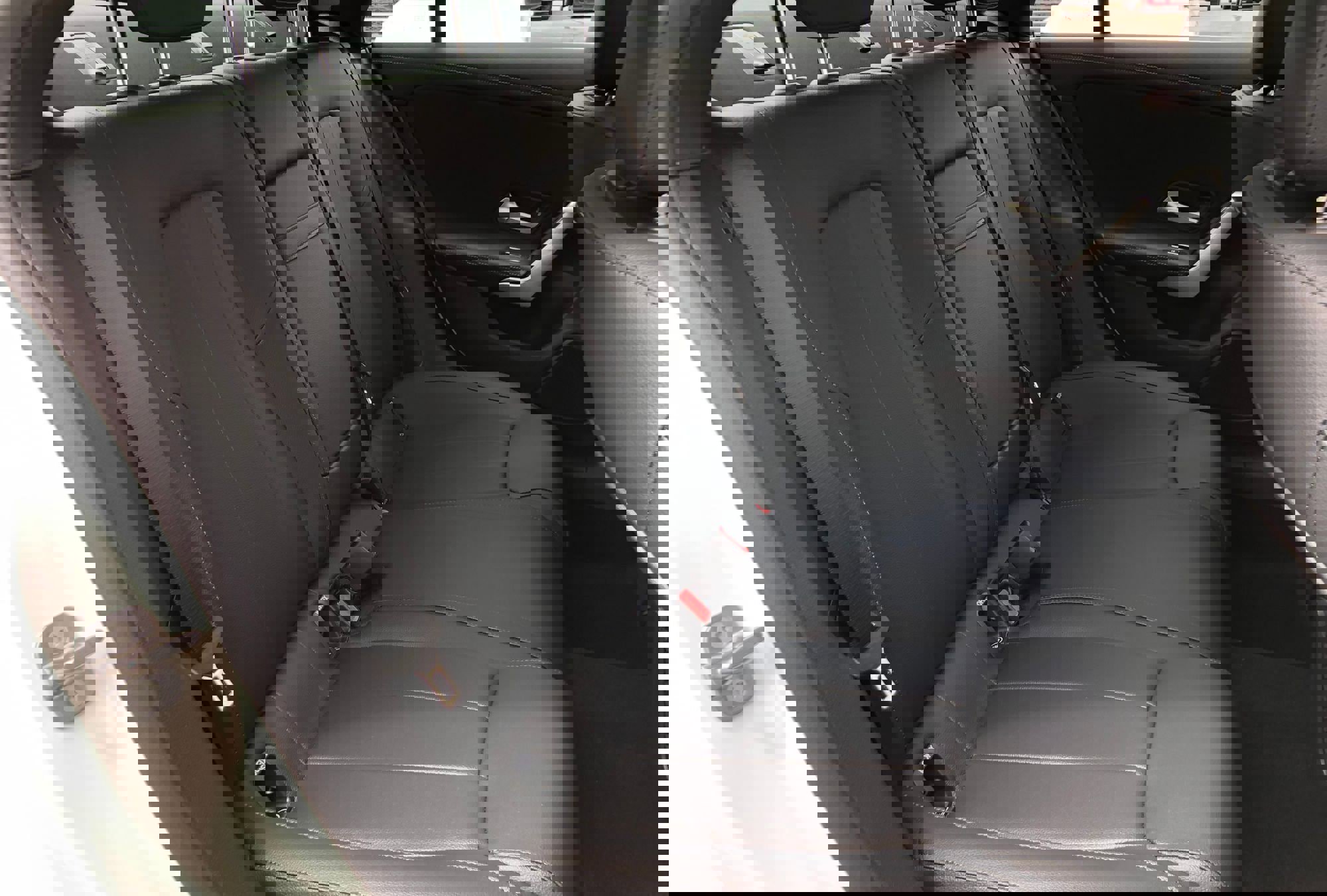 New 2025 Mercedes-Benz CLA 250 4MATIC image 33