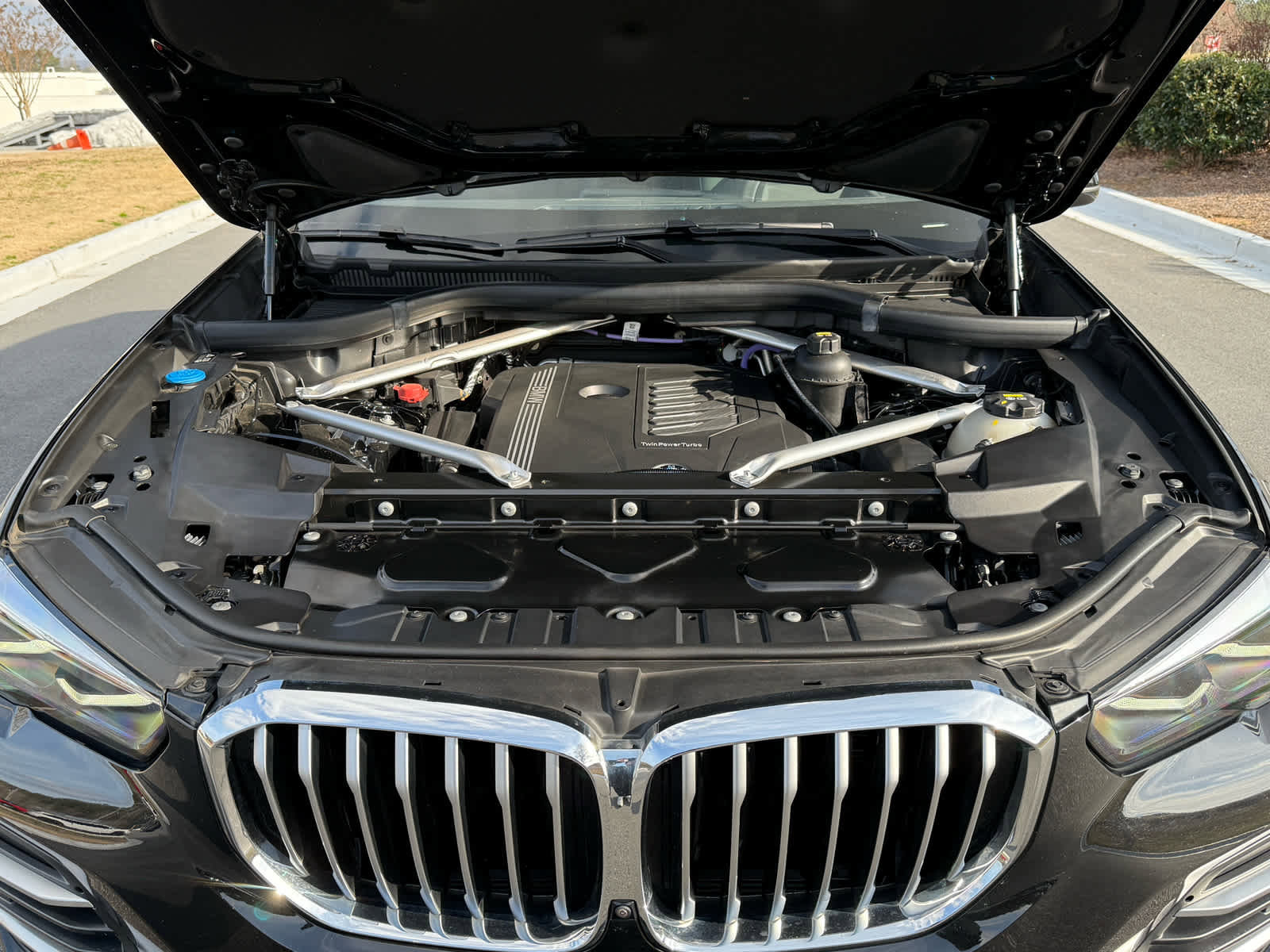 Used 2023 BMW X5 xDrive40i w/ Premium Package image 32