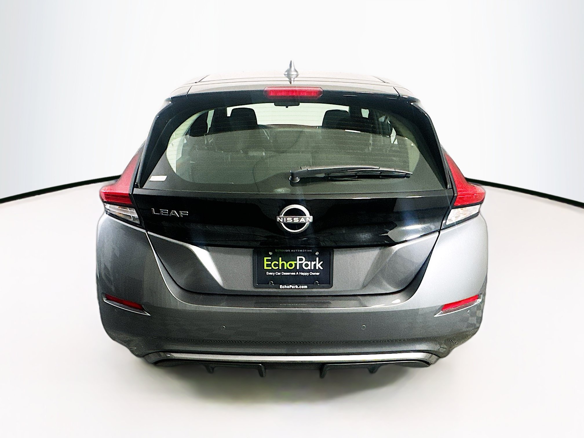 Used 2024 Nissan Leaf S FWD image 7