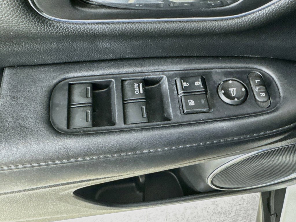 Used 2019 Honda HR-V EX-L image 23