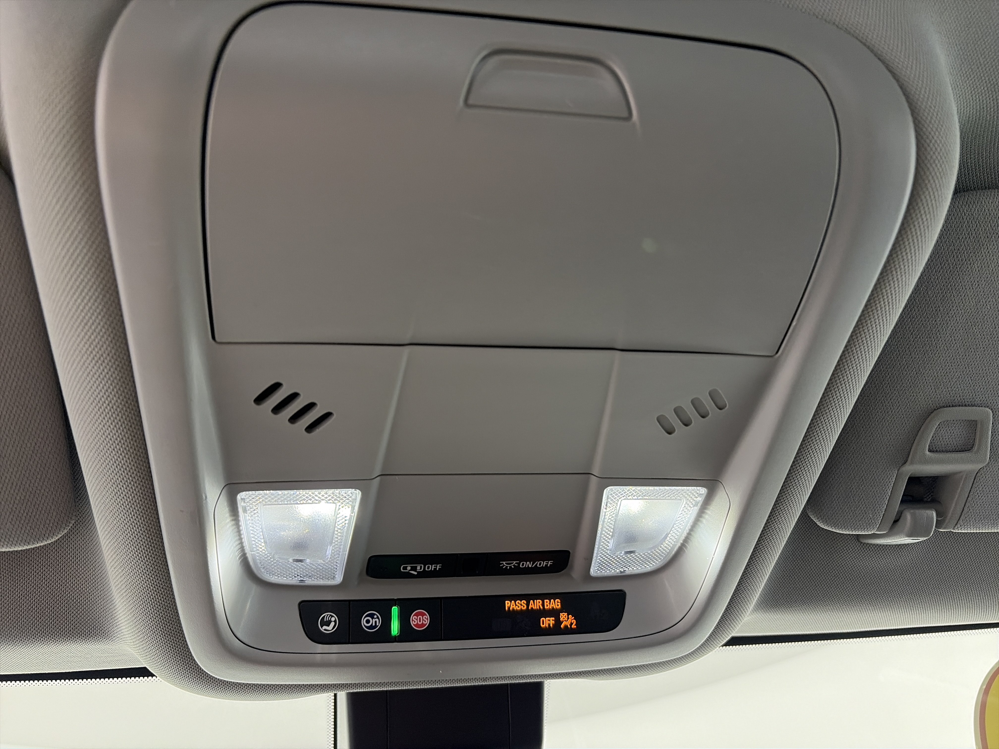 Used 2024 Chevrolet Equinox LT AWD/4WD image 36