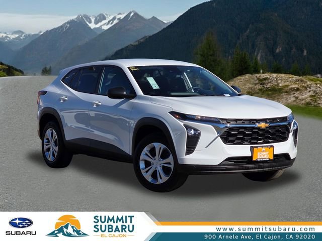 Used 2025 Chevrolet Trax LS video 1