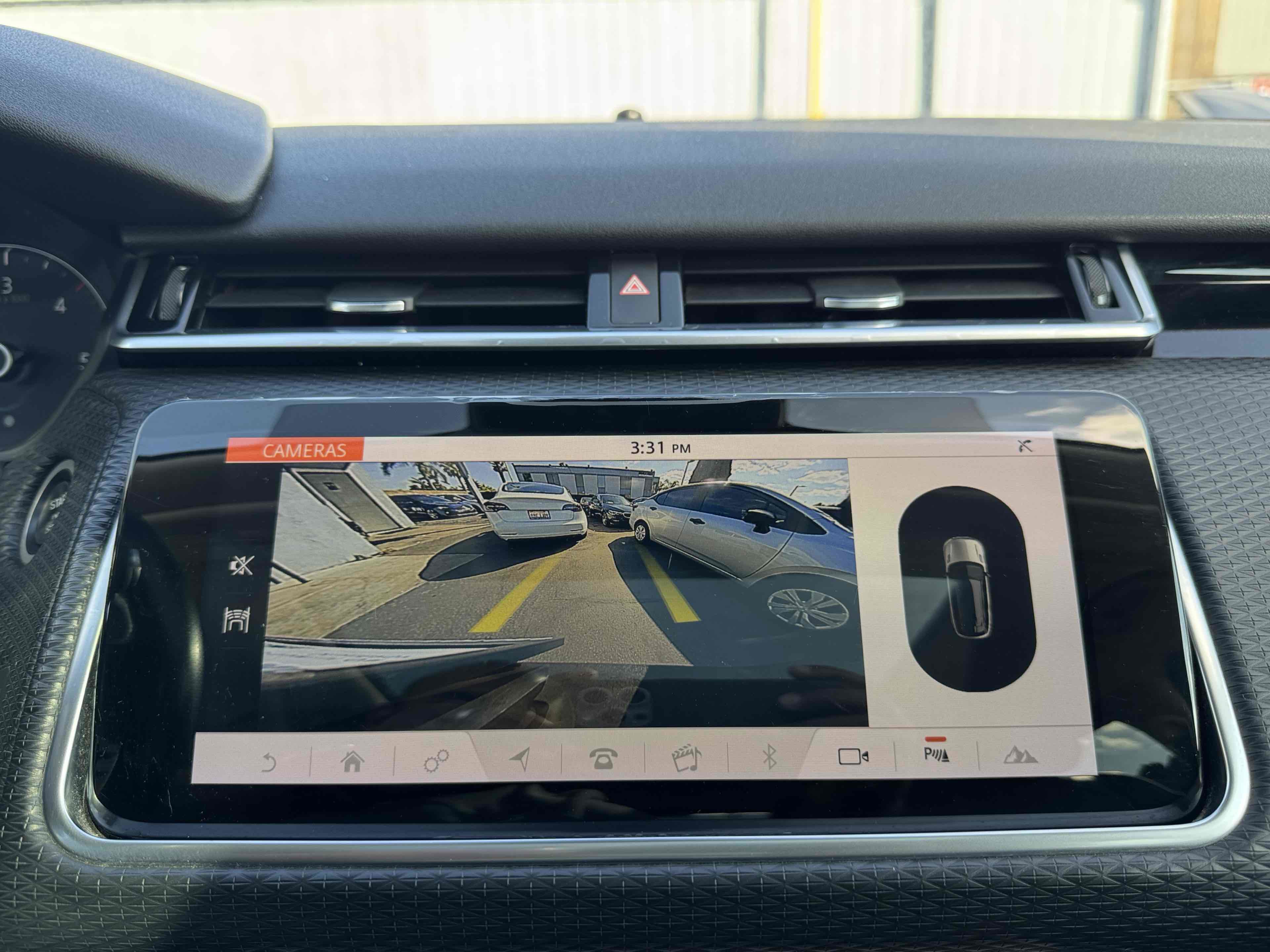 Used 2018 Land Rover Range Rover Velar S AWD/4WD image 27