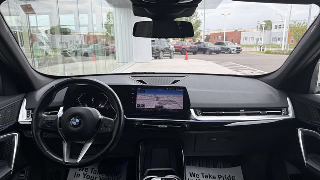 Used 2023 BMW X1 xDrive28i AWD/4WD image 32