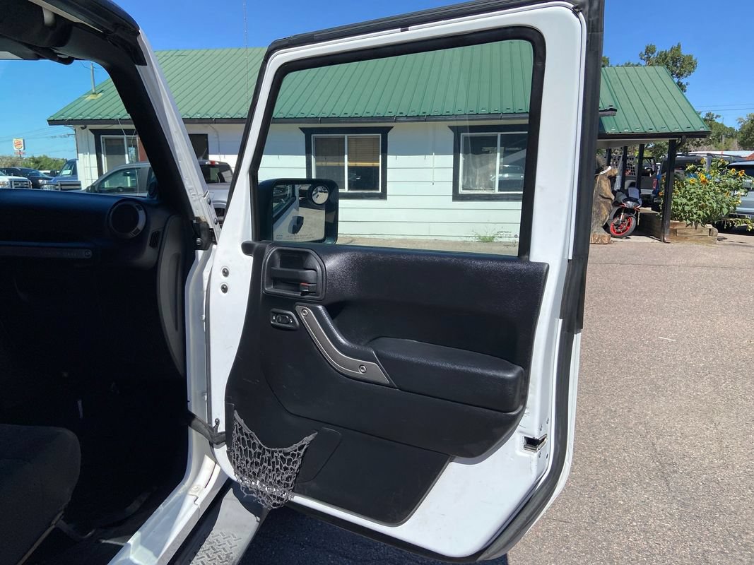 Used 2012 Jeep Wrangler Unlimited Sport AWD/4WD image 23