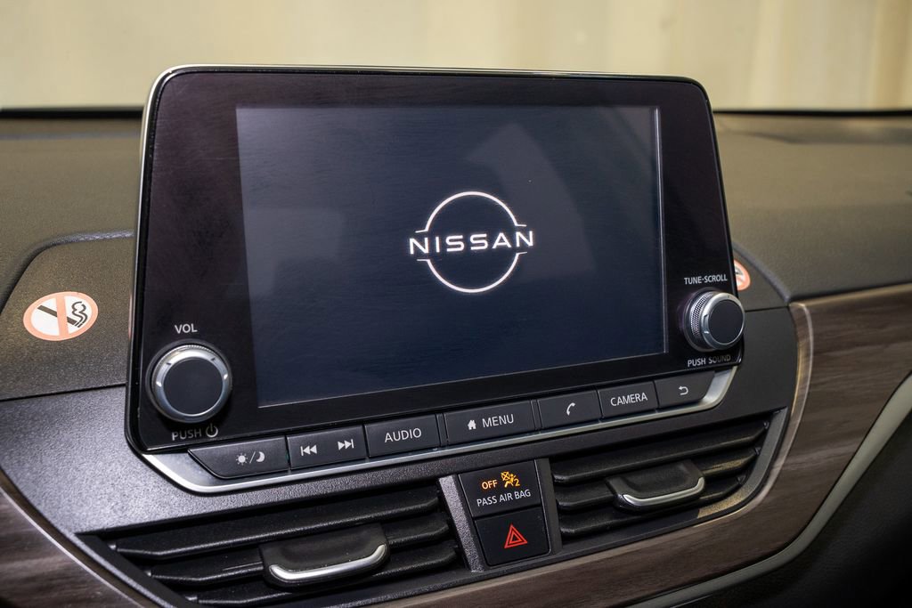 Used 2024 Nissan Altima 2.5 SV image 11