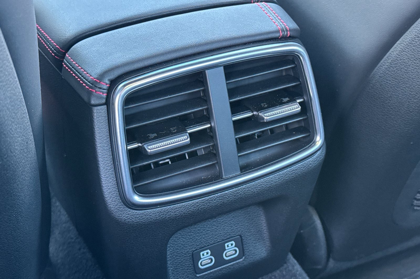 New 2025 Genesis G70 3.3T Advanced w/ Sport Prestige Package image 13