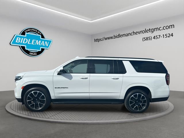 Used 2022 Chevrolet Suburban RST w/ Luxury Package image 32