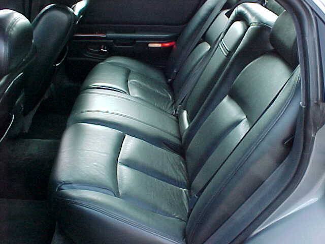 Used 1995 Oldsmobile Aurora FWD image 14