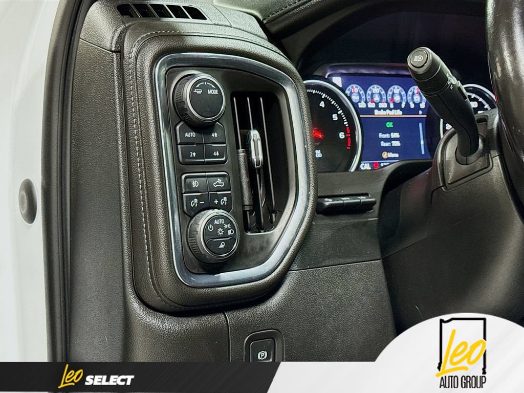 Used 2022 Chevrolet Silverado 3500 High Country w/ Technology Package AWD/4WD image 13