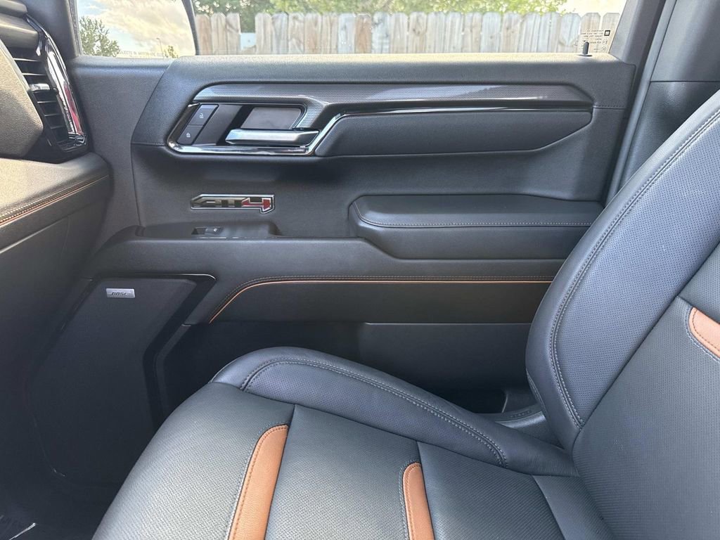 Used 2025 GMC Sierra 1500 AT4 w/ AT4 Premium Package AWD/4WD image 35