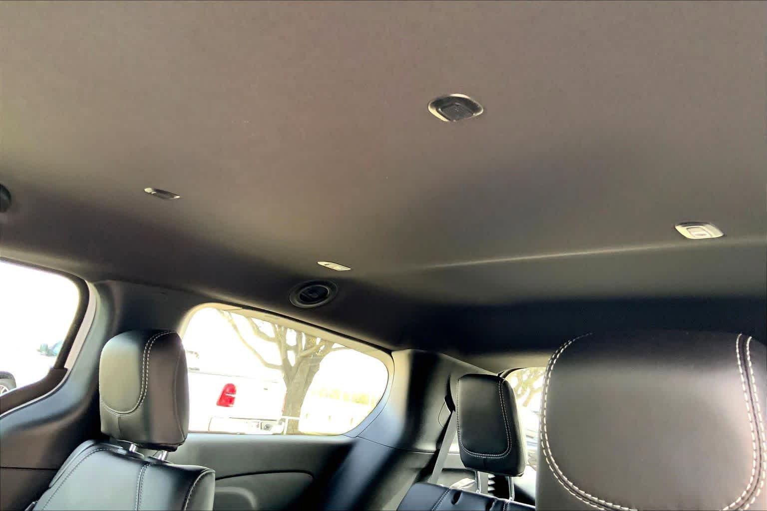 New 2026 Chrysler Pacifica Select image 17