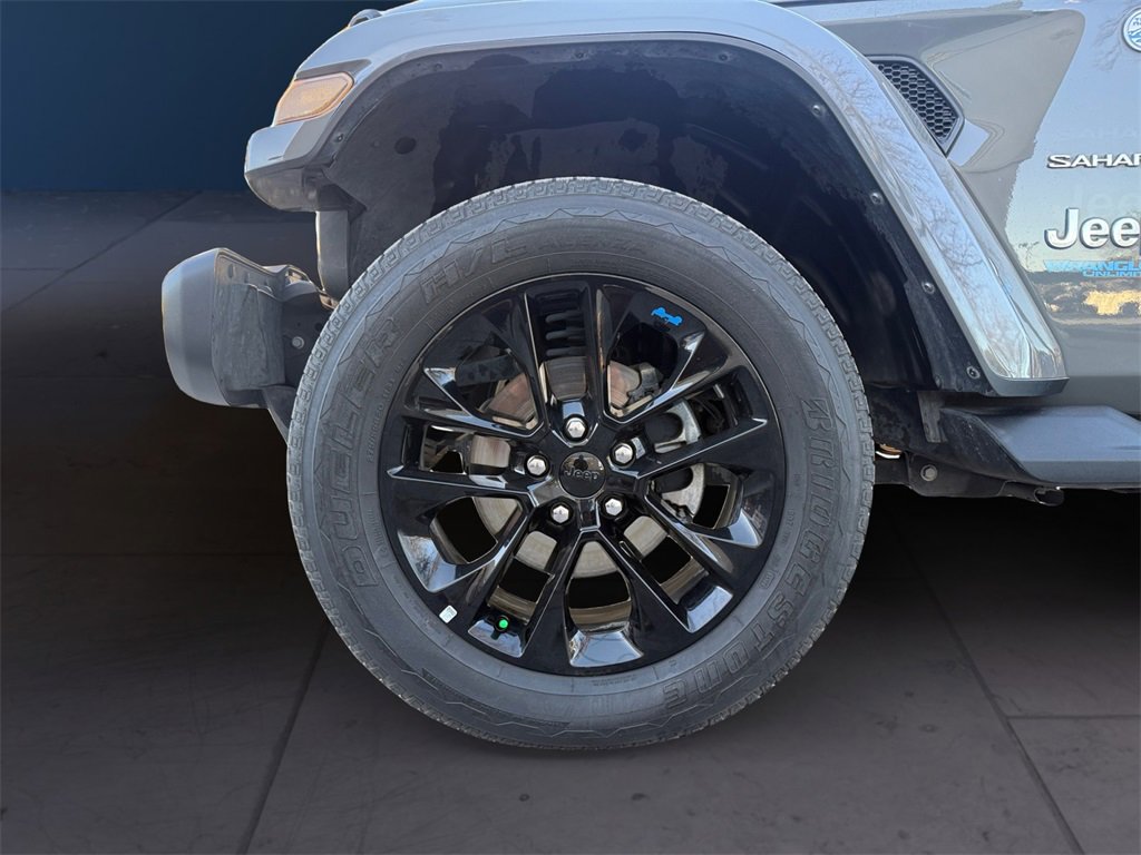 Used 2022 Jeep Wrangler Unlimited Sahara image 9