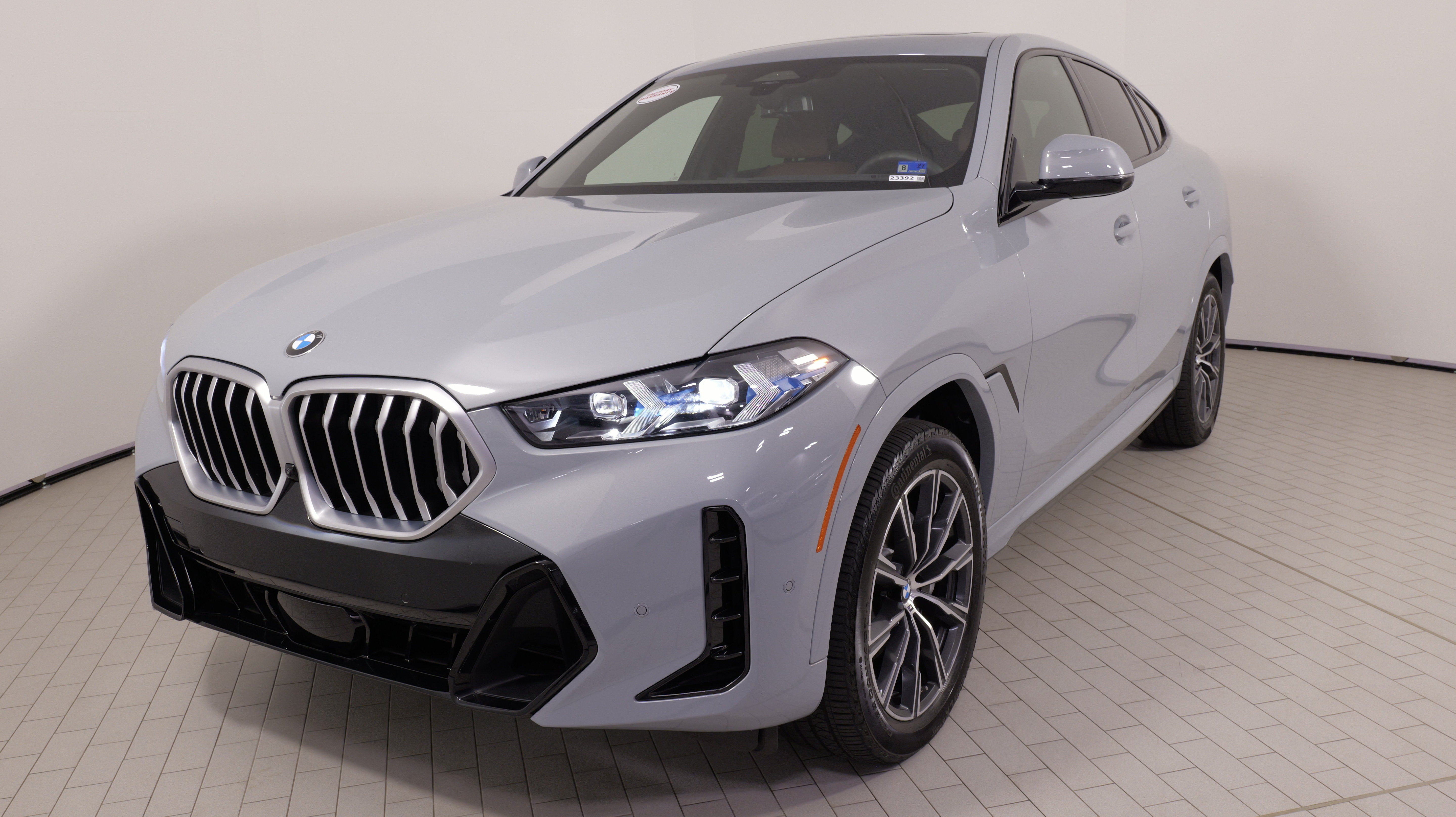 Used 2026 BMW X6 xDrive40i AWD/4WD image 4