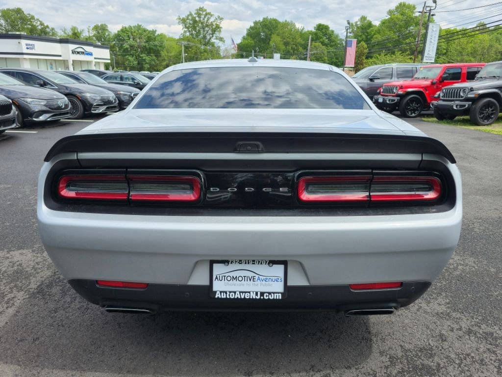 Used 2021 Dodge Challenger R/T Scat Pack RWD image 5