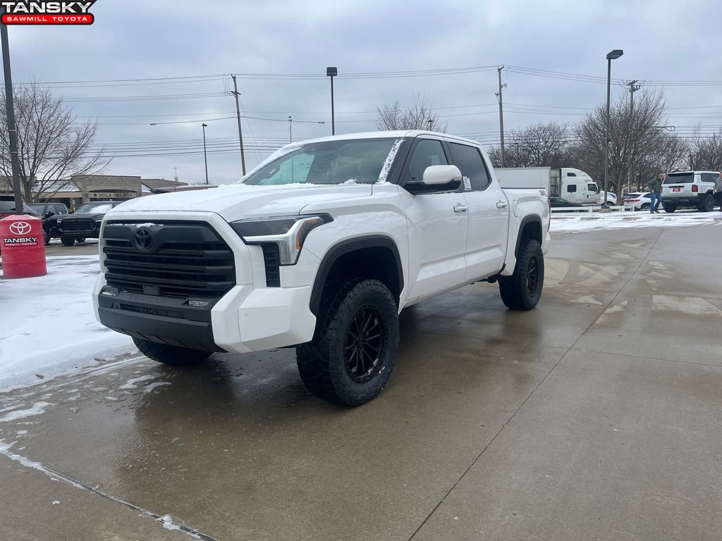 New 2026 Toyota Tundra SR5