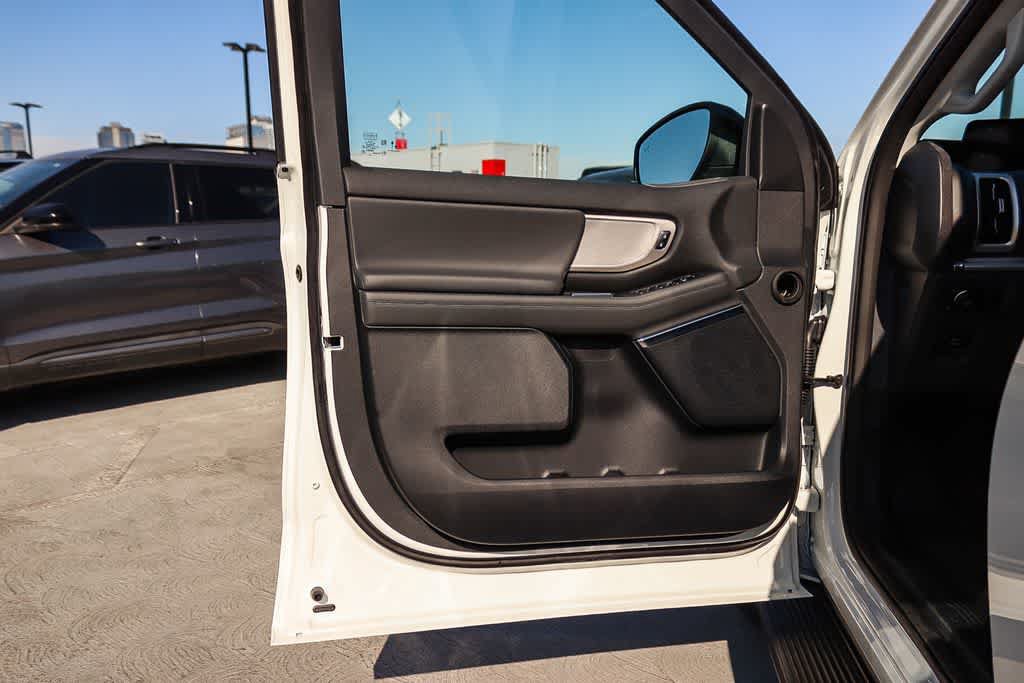 New 2027 Ford Expedition Max Active AWD/4WD image 21