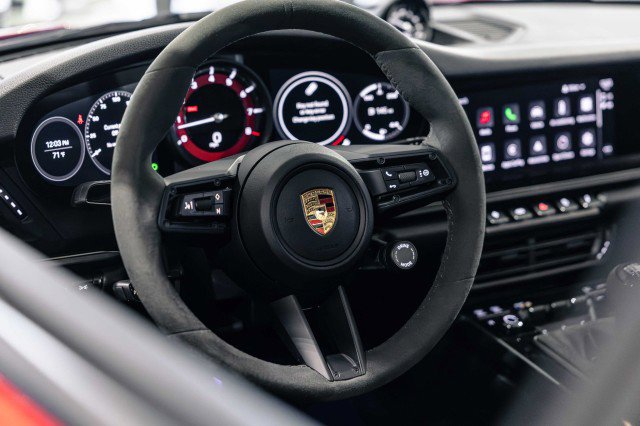 Used 2024 Porsche 911 Carrera T image 39