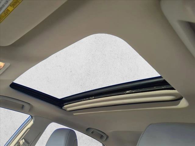 Used 2015 Toyota Avalon XLE Touring image 16