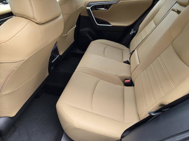 Certified 2025 Toyota RAV4 Limited w/ Advanced Technology Package FWD image 24