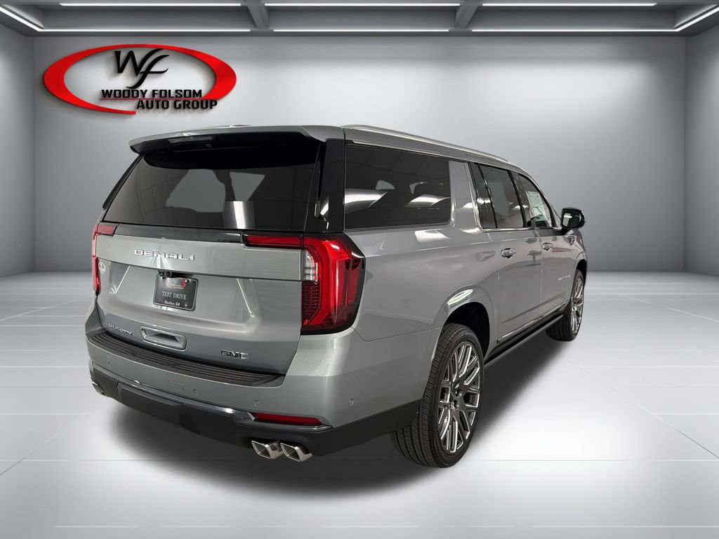 New 2026 GMC Yukon XL Denali Ultimate w/ LPO, Floor Liner Package AWD/4WD image 6