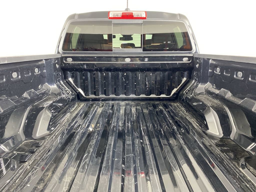 Used 2023 Chevrolet Colorado LT w/ LT Convenience Package II image 27